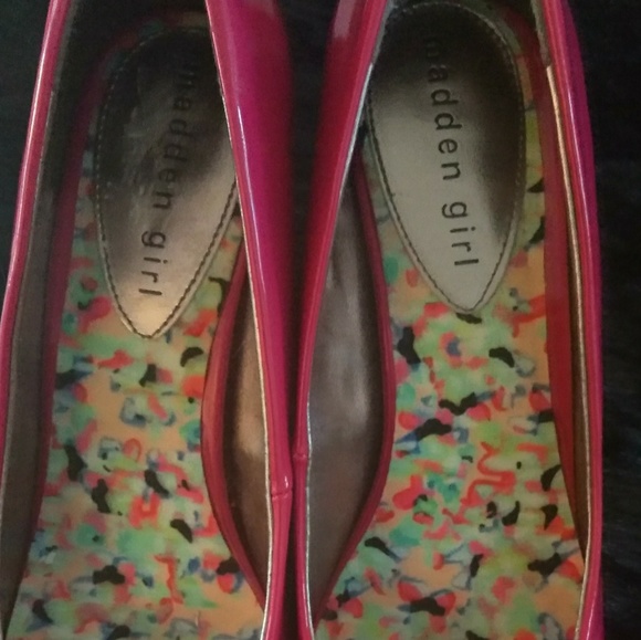 Hot Pink Madden girl shoes, size 7.5 - Picture 2 of 5